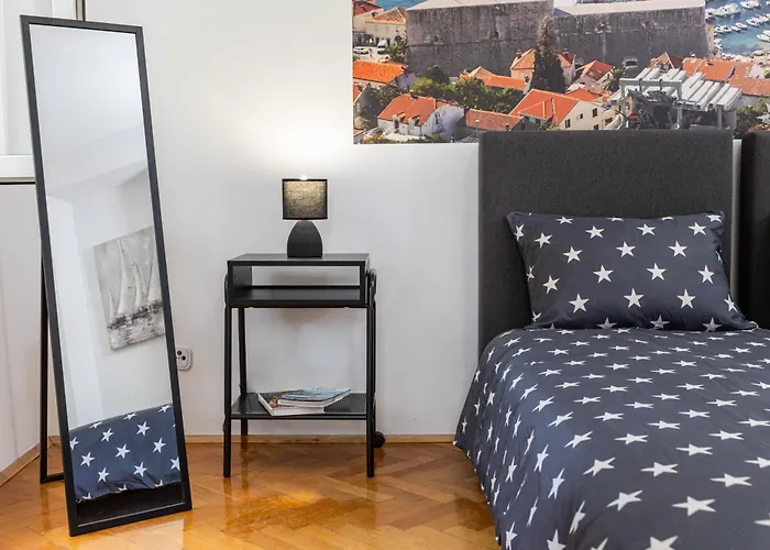 호스텔 Placa 두브로브니크