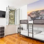 Placa Hostel Dubrownik