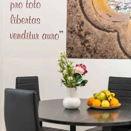 Hostel Placa