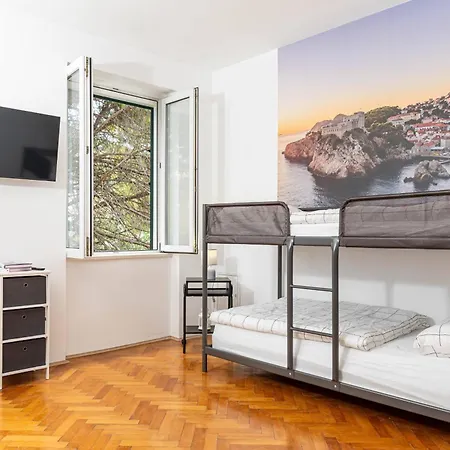 Placa Hostel Ντουμπρόβνικ