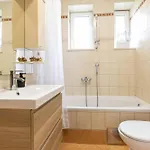 بيت شباب Placa *